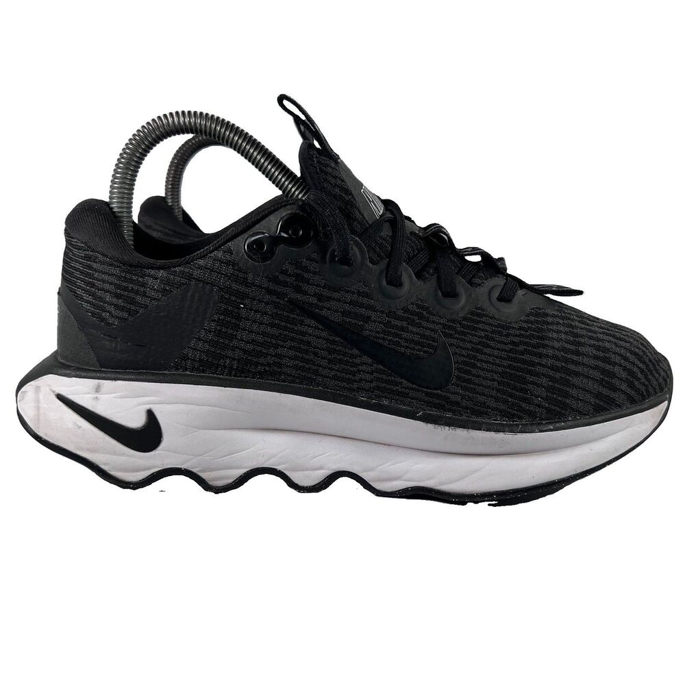 Nike Motiva Lace Up Walking Comfort Shoes Sneakers Women's Size 7 DV1238-001